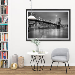 Ezposterprints - Brooklyn Bridge in Black and White - 48x32 ambiance display photo sample